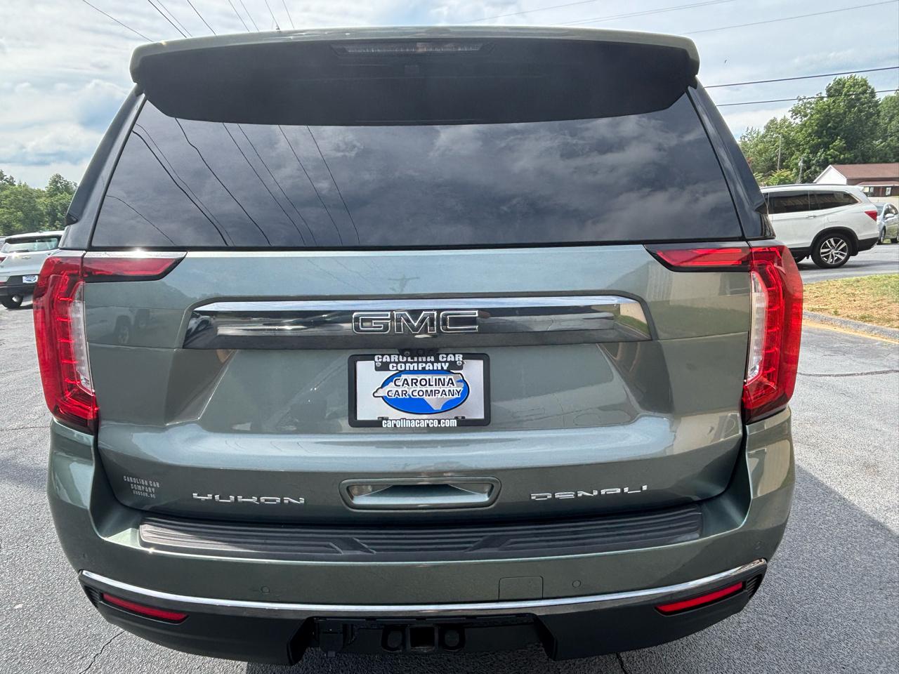 GMC Yukon XL Denali Ultimate 4WD 2023