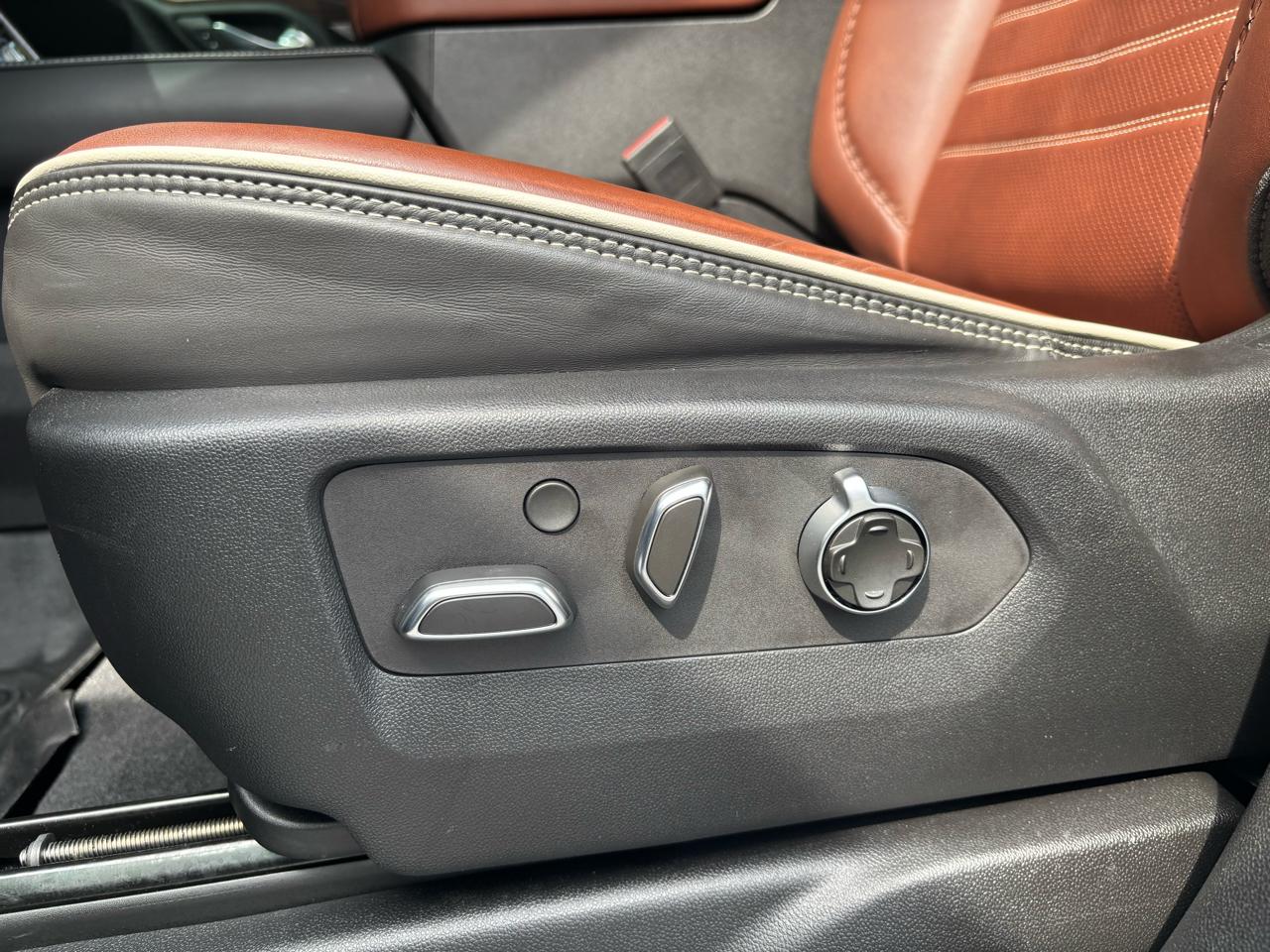 GMC Yukon XL Denali Ultimate 4WD 2023