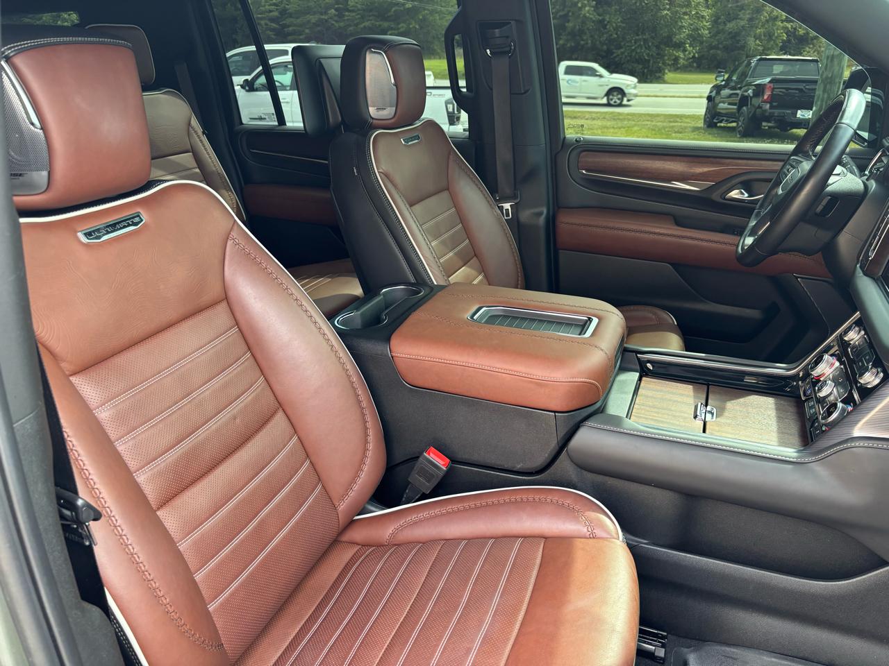 GMC Yukon XL Denali Ultimate 4WD 2023