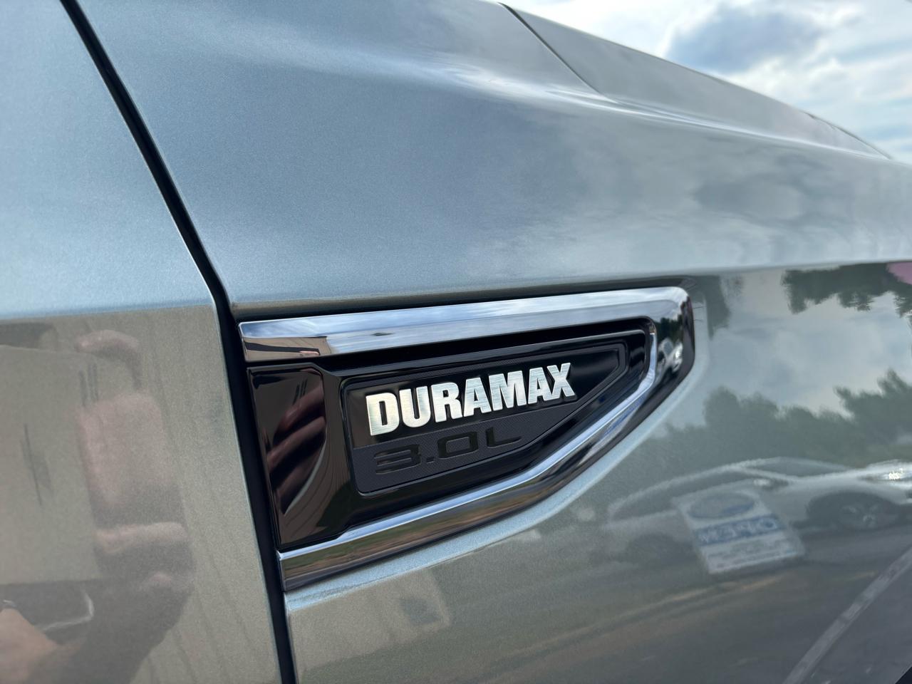 GMC Yukon XL Denali Ultimate 4WD 2023