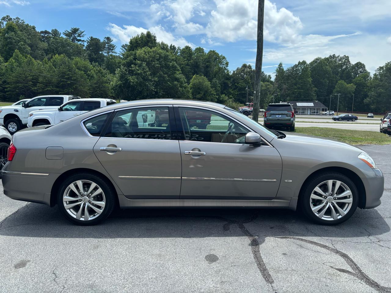Infiniti M 35 4WD 2008