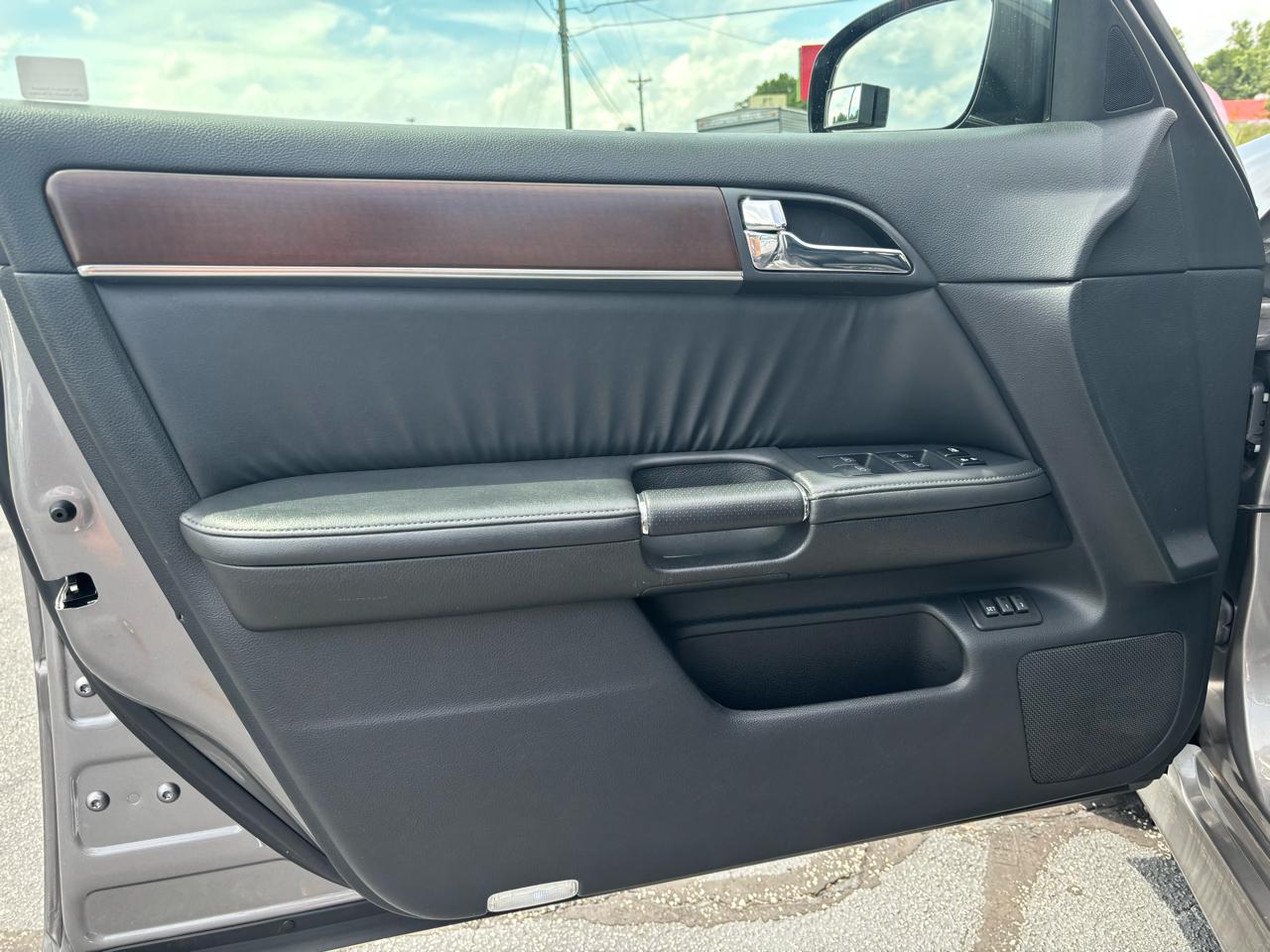 Infiniti M 35 4WD 2008