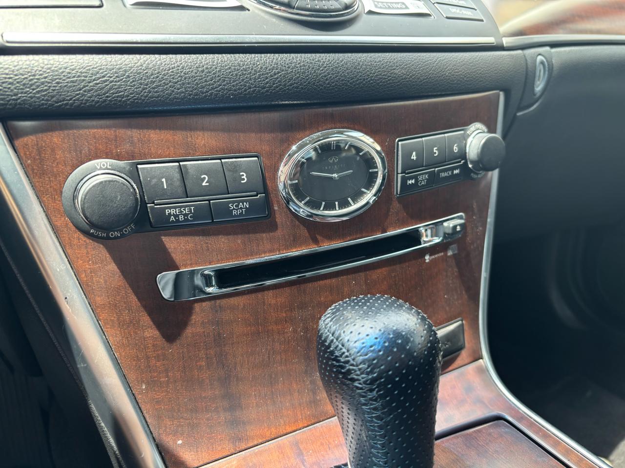 Infiniti M 35 4WD 2008