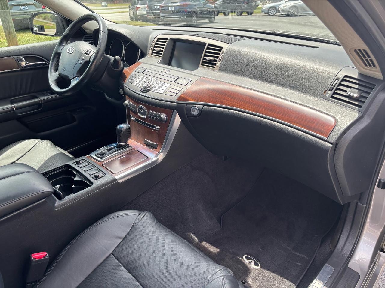 Infiniti M 35 4WD 2008