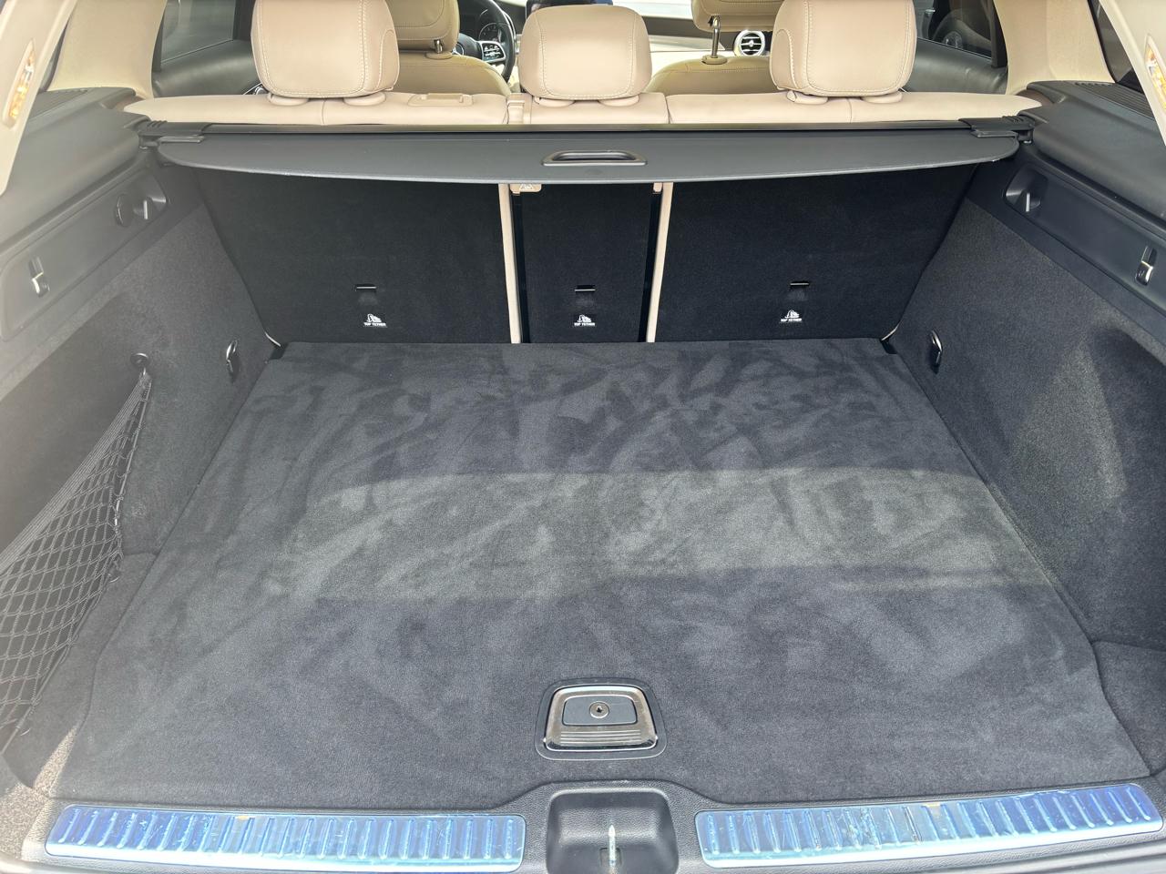Mercedes-Benz GLC-Class GLC300 2022