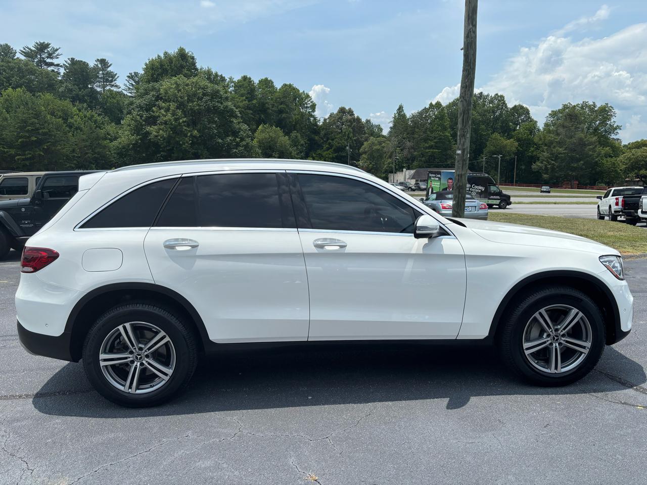 Mercedes-Benz GLC-Class GLC300 2022
