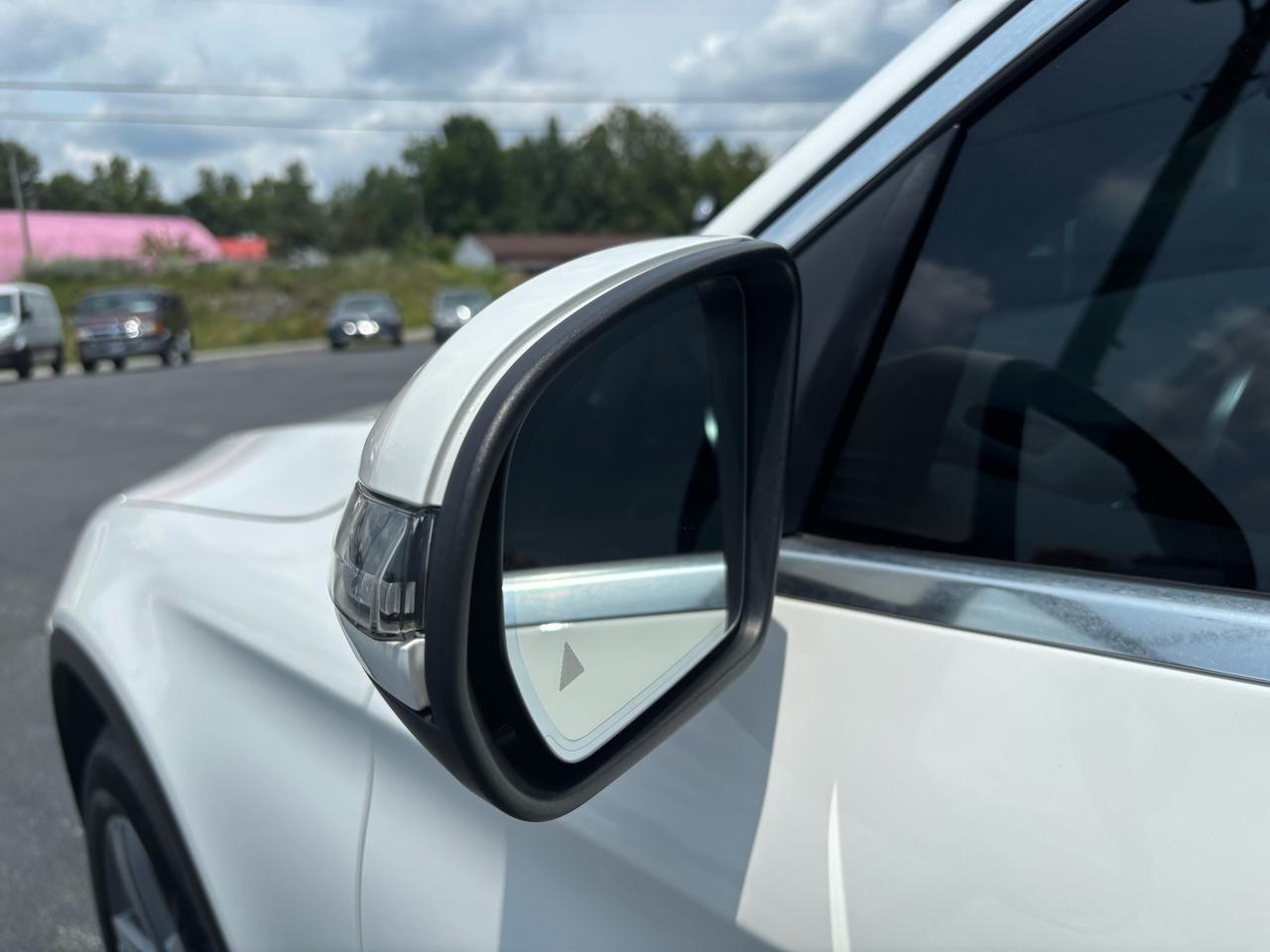 Mercedes-Benz GLC-Class GLC300 2022