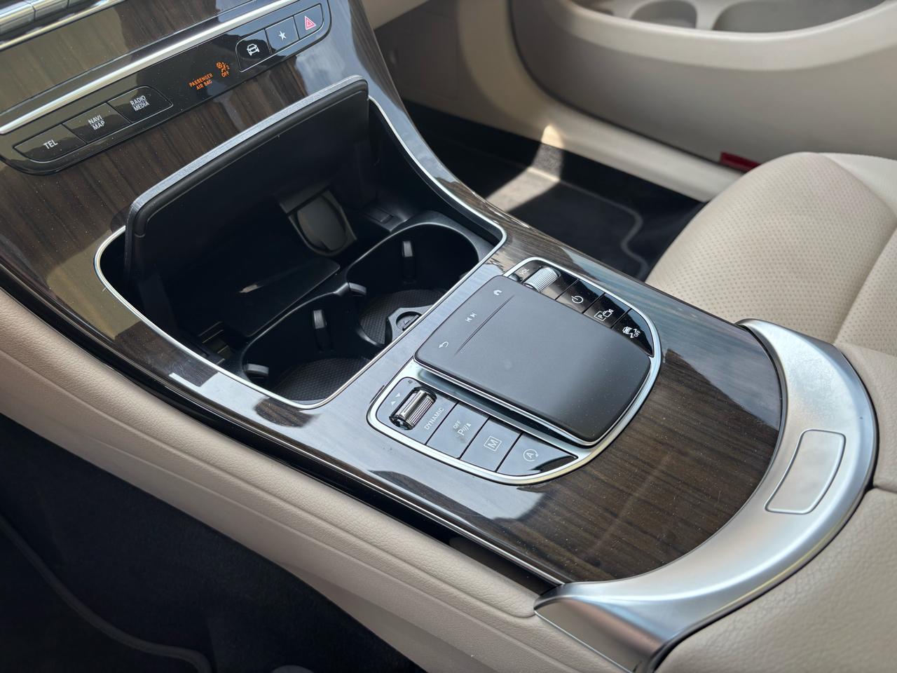Mercedes-Benz GLC-Class GLC300 2022