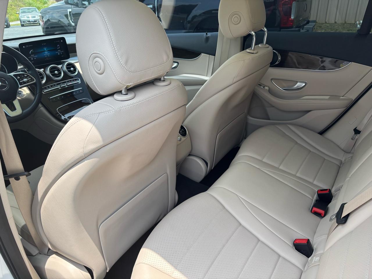 Mercedes-Benz GLC-Class GLC300 2022