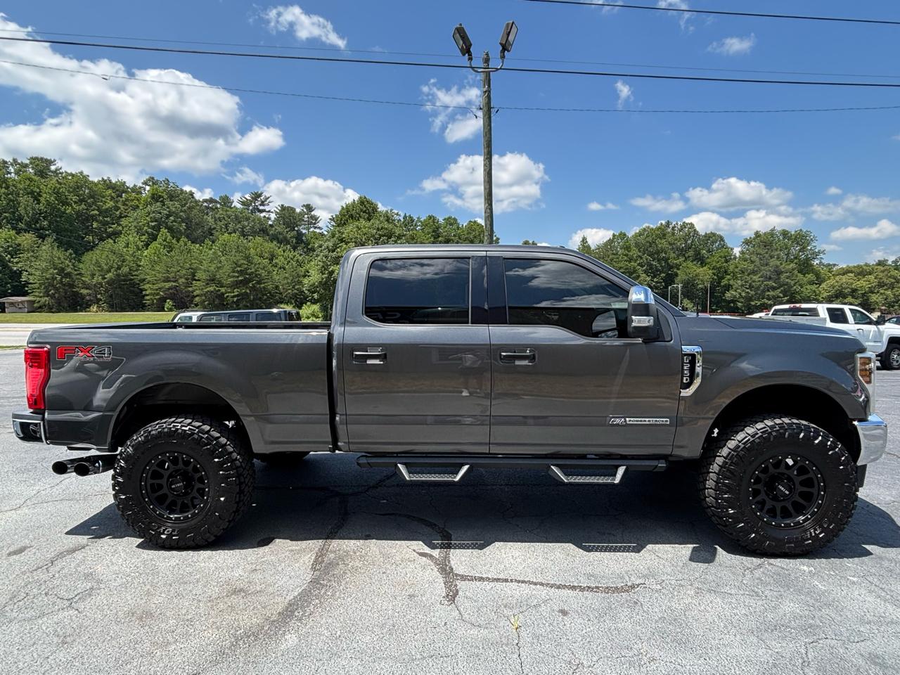 Ford F-250 SD XLT Crew Cab 4WD 2019