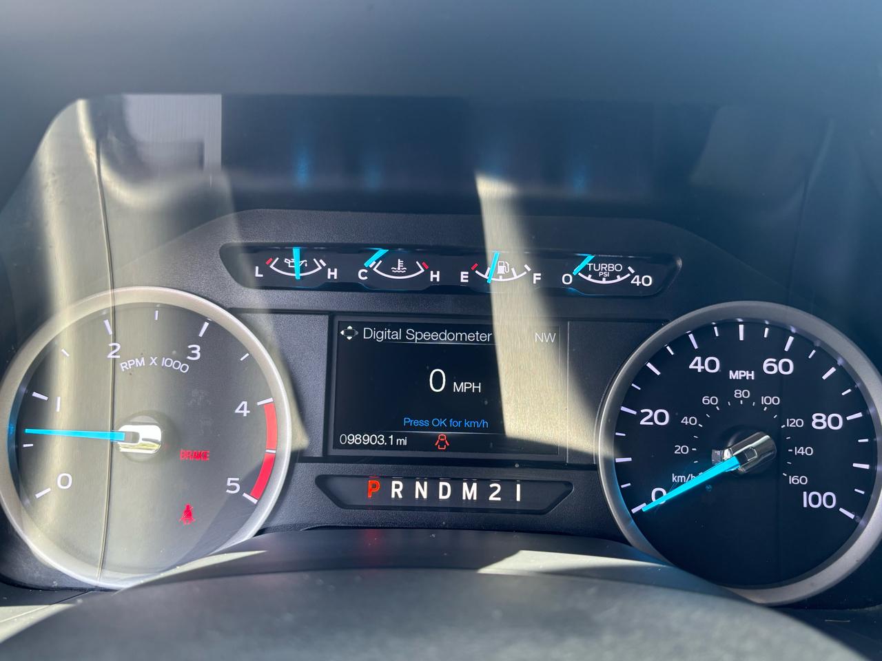 Ford F-250 SD XLT Crew Cab 4WD 2019