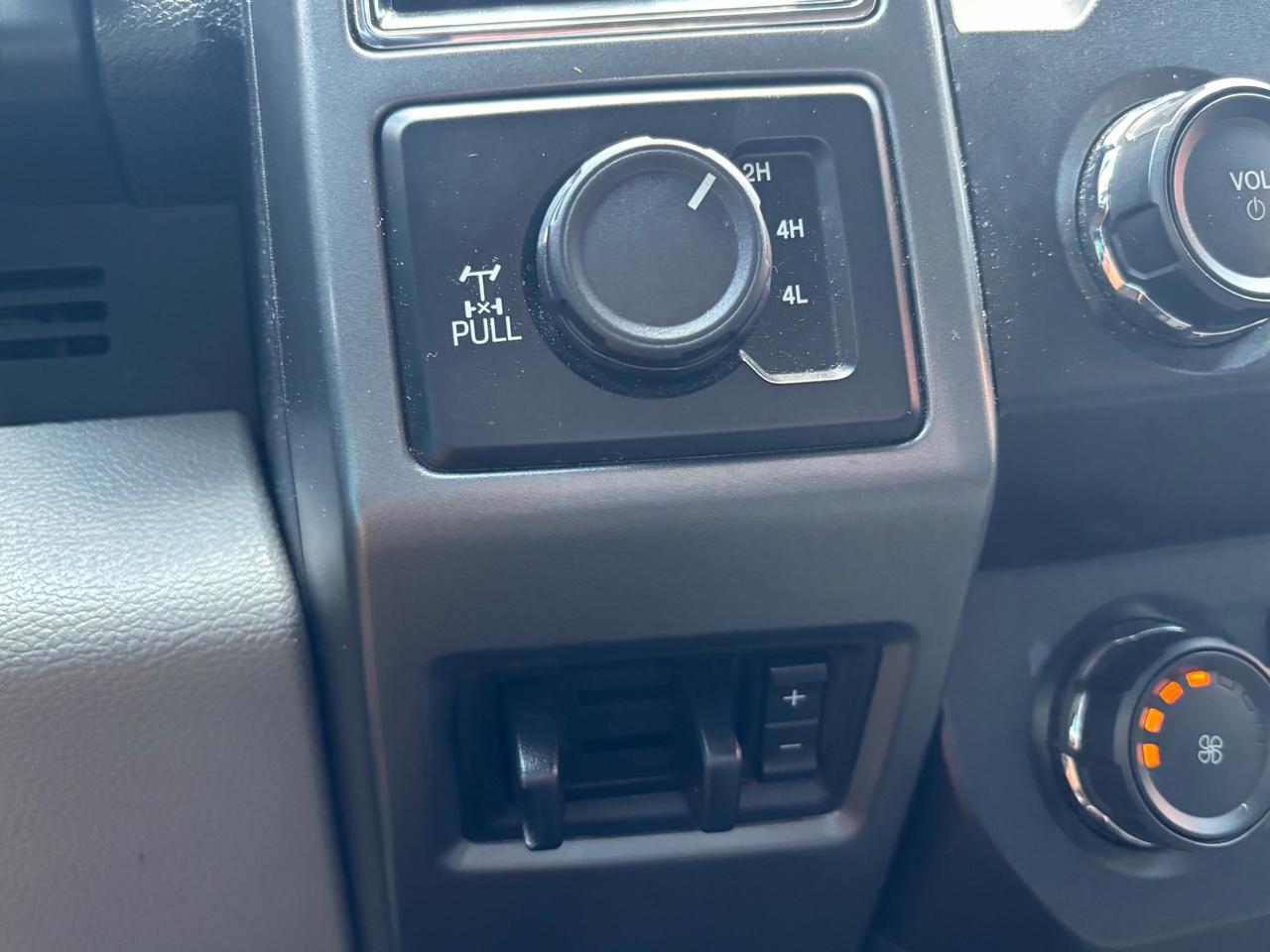 Ford F-250 SD XLT Crew Cab 4WD 2019