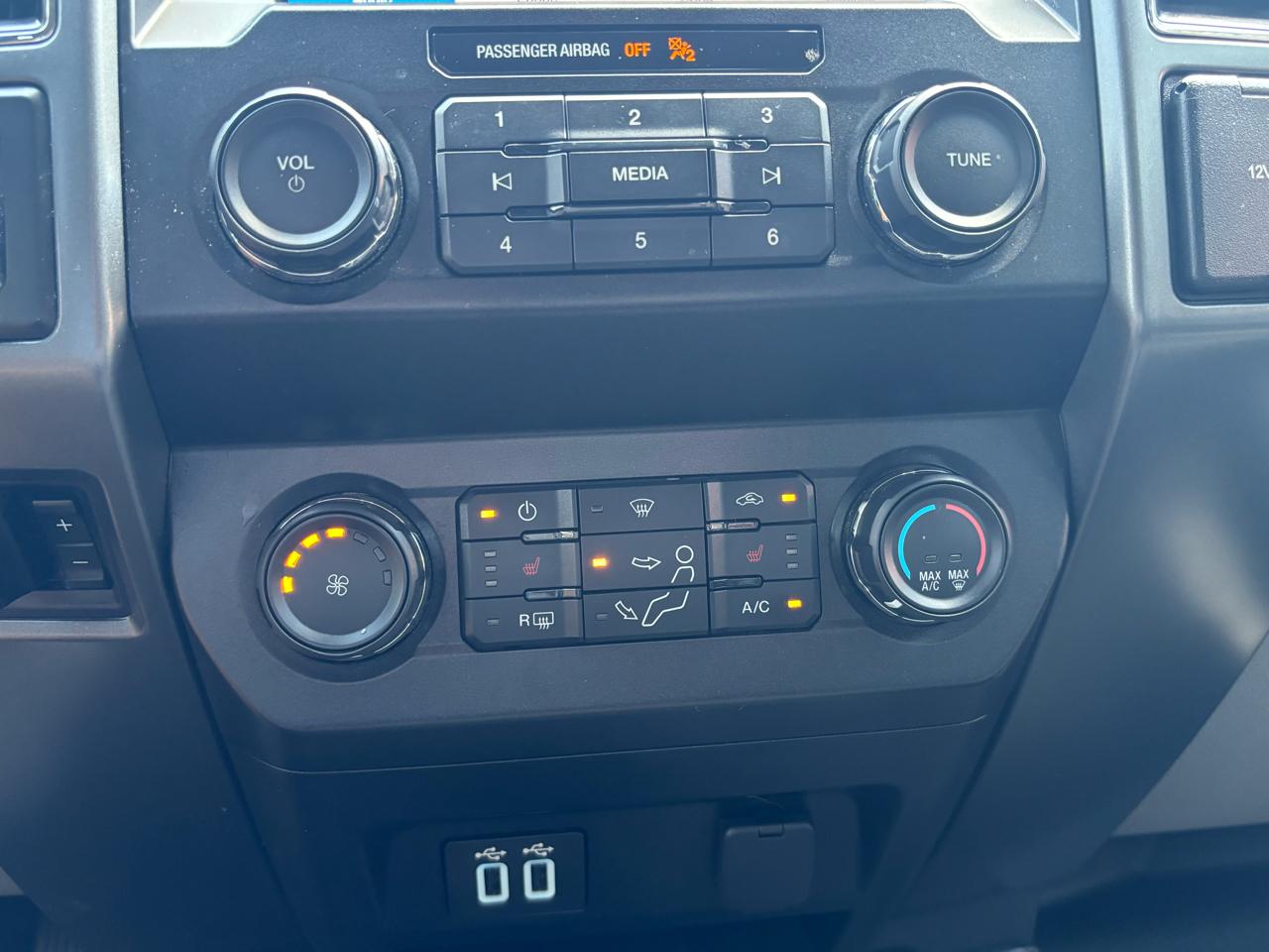 Ford F-250 SD XLT Crew Cab 4WD 2019