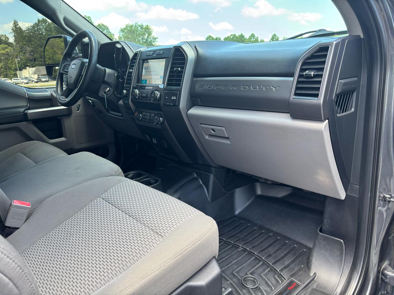 Ford F-250 SD XLT Crew Cab 4WD 2019