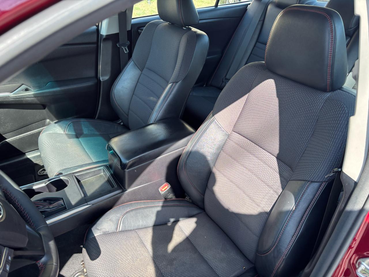 Toyota Camry SE 2017