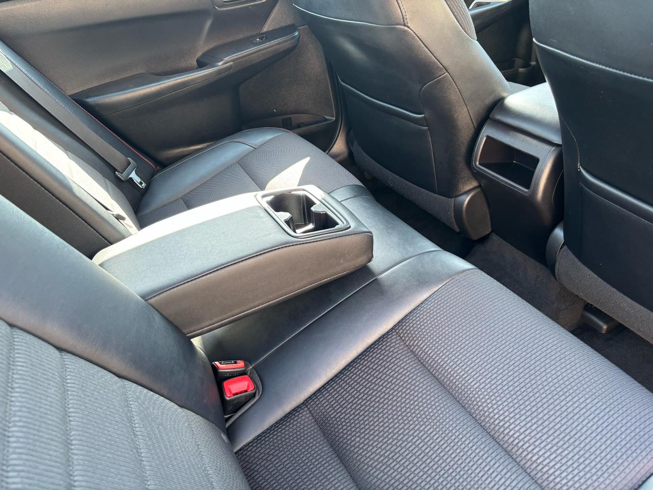 Toyota Camry SE 2017