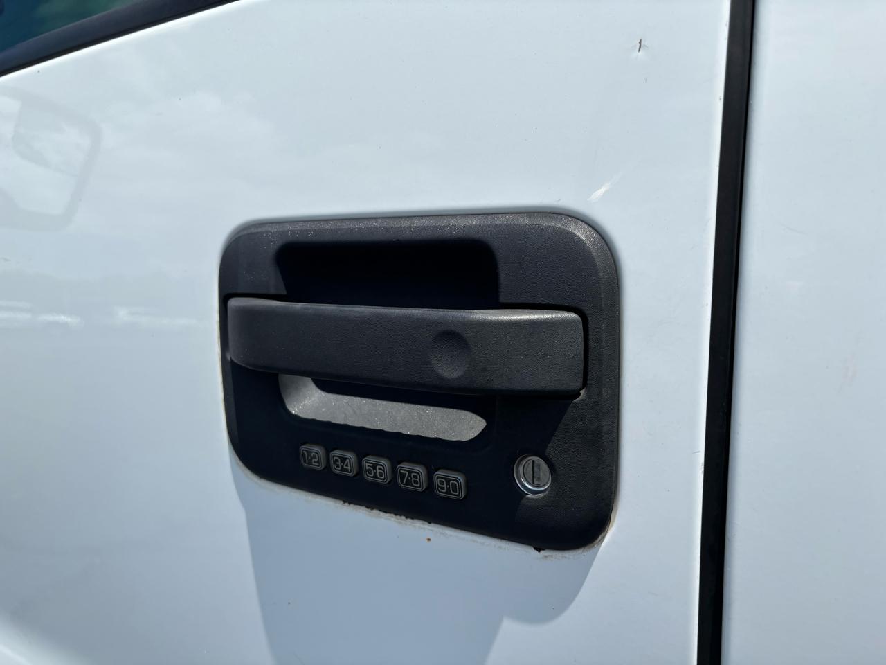Ford F-150 XL SuperCab 4WD 2008