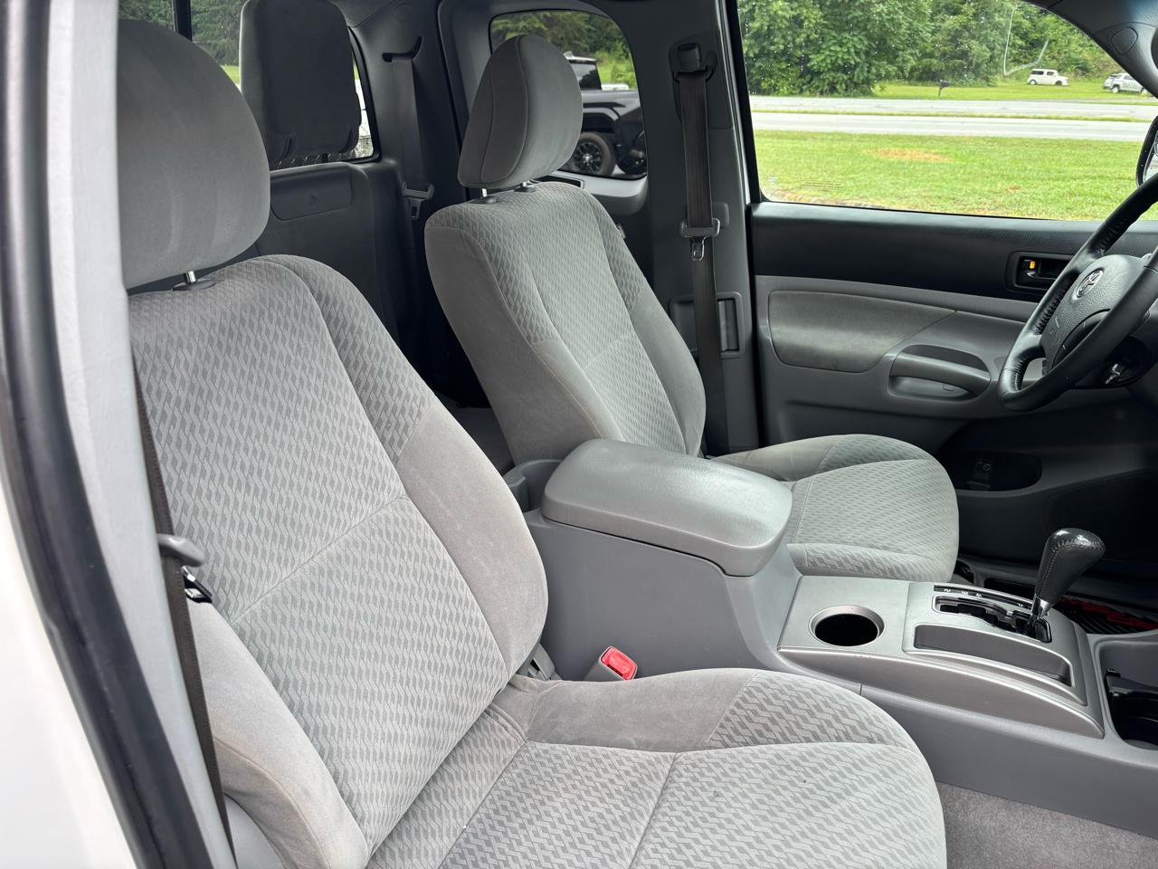 Toyota Tacoma Access Cab V6 4WD 2009