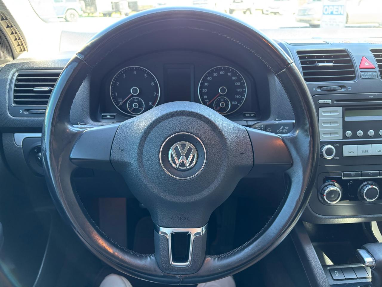 Volkswagen Jetta Limited Editon 2010