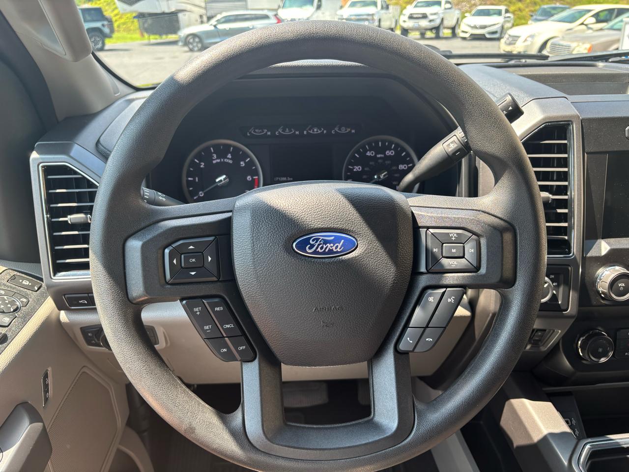 Ford F-250 SD XLT Crew Cab 4WD 2019