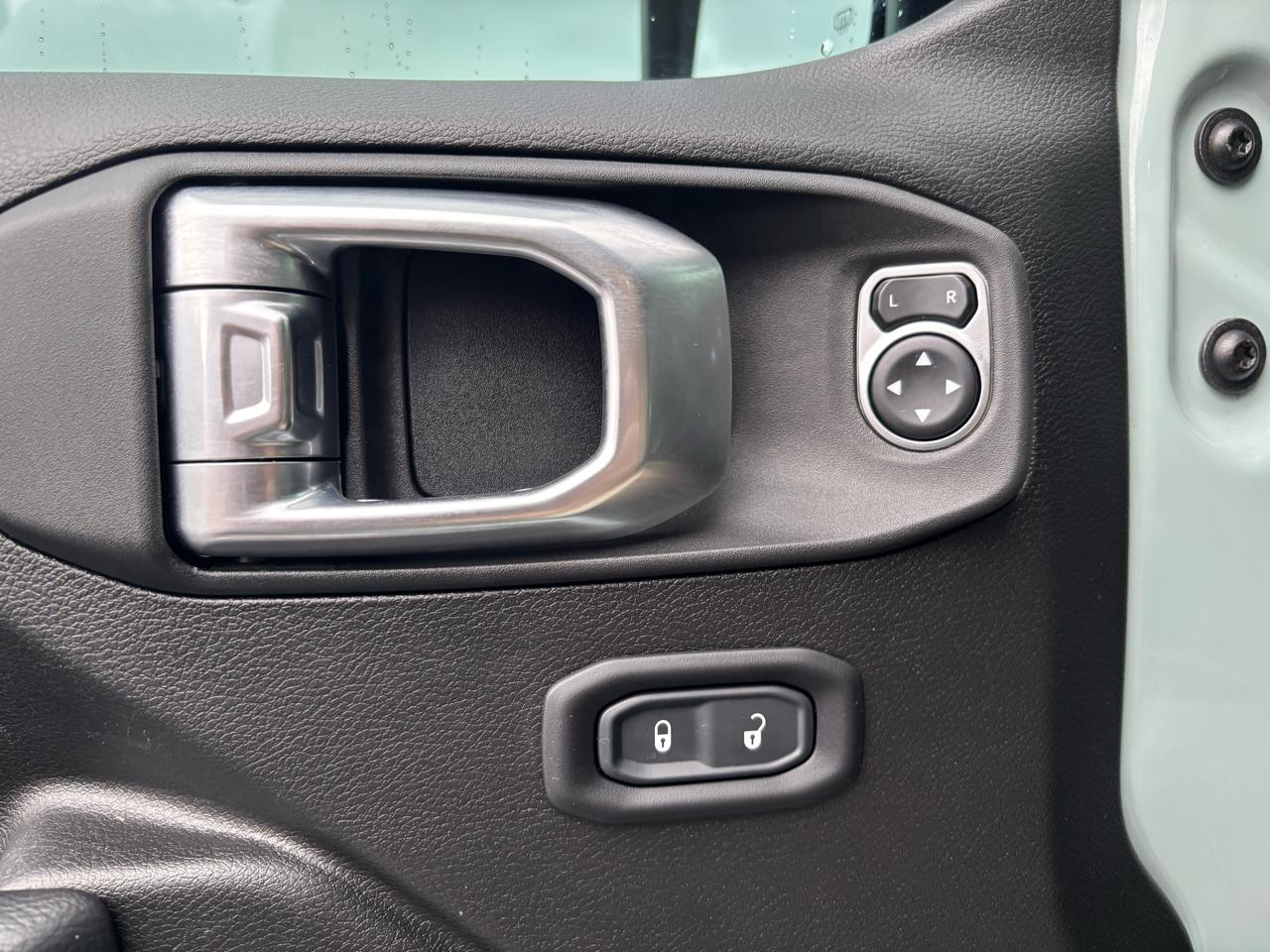 Jeep Wrangler Unlimited Rubicon 2023