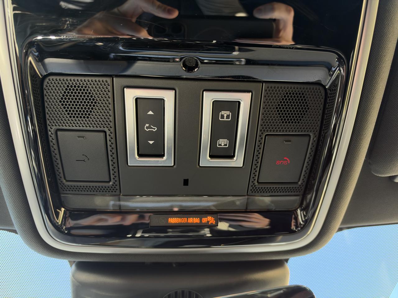 Land Rover Range Rover Velar R-Dynamic HSE 2019