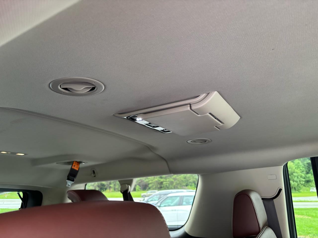 Chevrolet Suburban Premier 2WD 2018