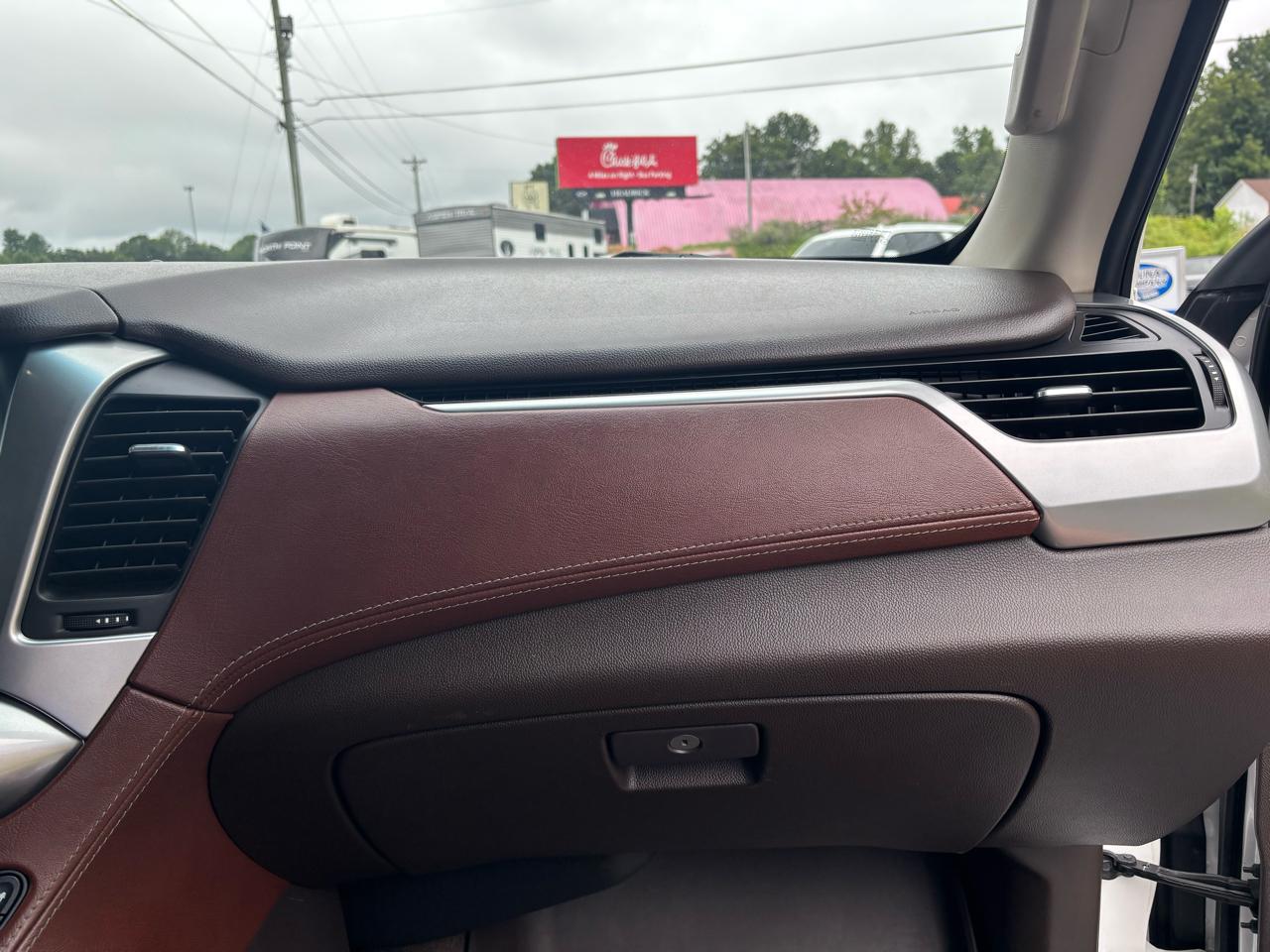 Chevrolet Suburban Premier 2WD 2018