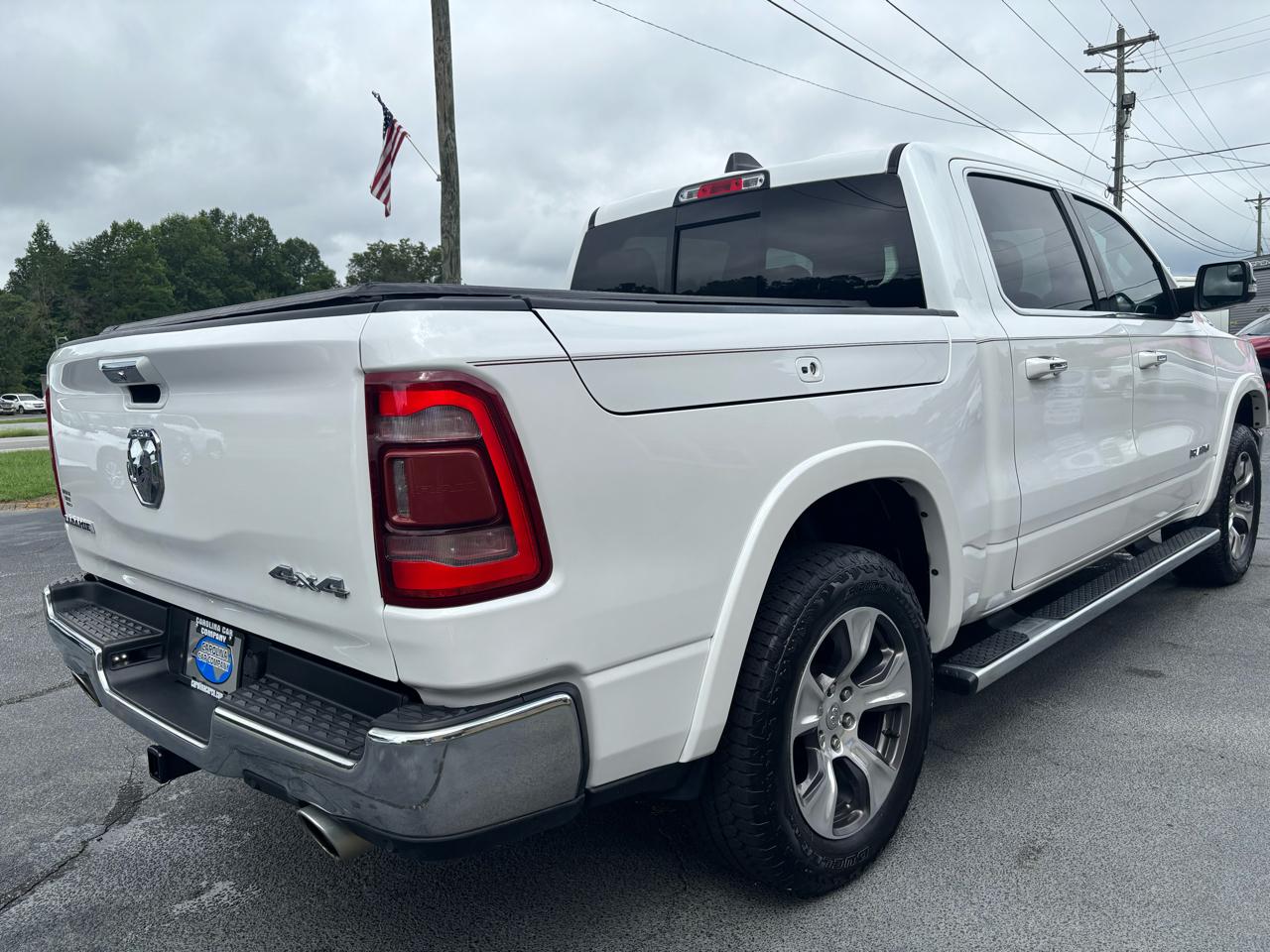 RAM 1500 Laramie Crew Cab SWB 4WD 2019