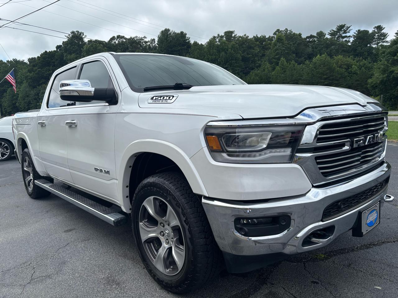 RAM 1500 Laramie Crew Cab SWB 4WD 2019