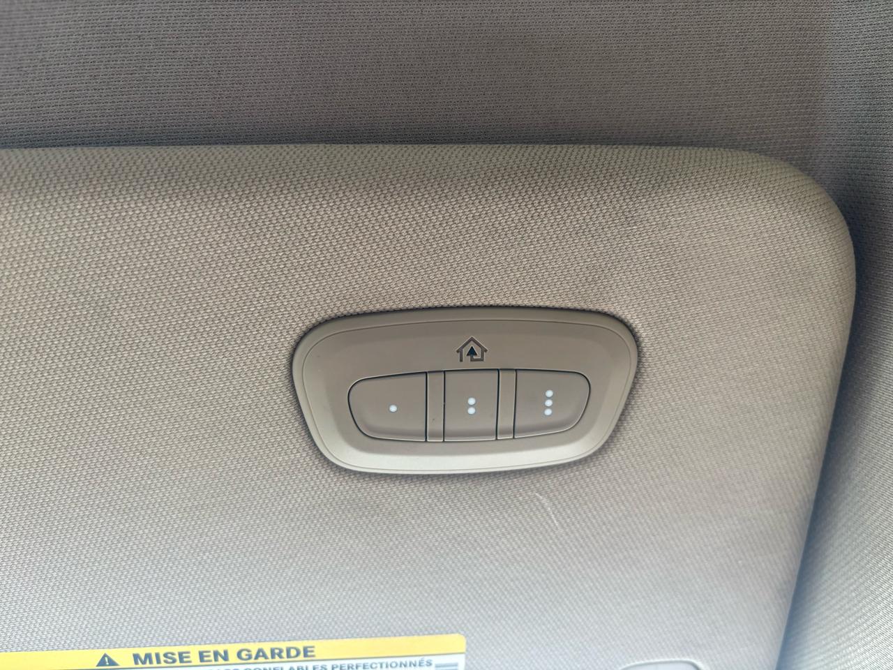 RAM 1500 Laramie Crew Cab SWB 4WD 2019