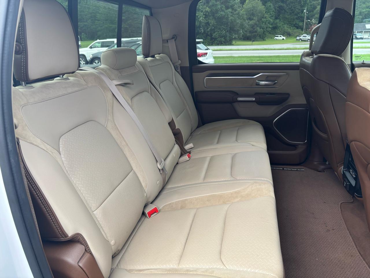 RAM 1500 Laramie Crew Cab SWB 4WD 2019
