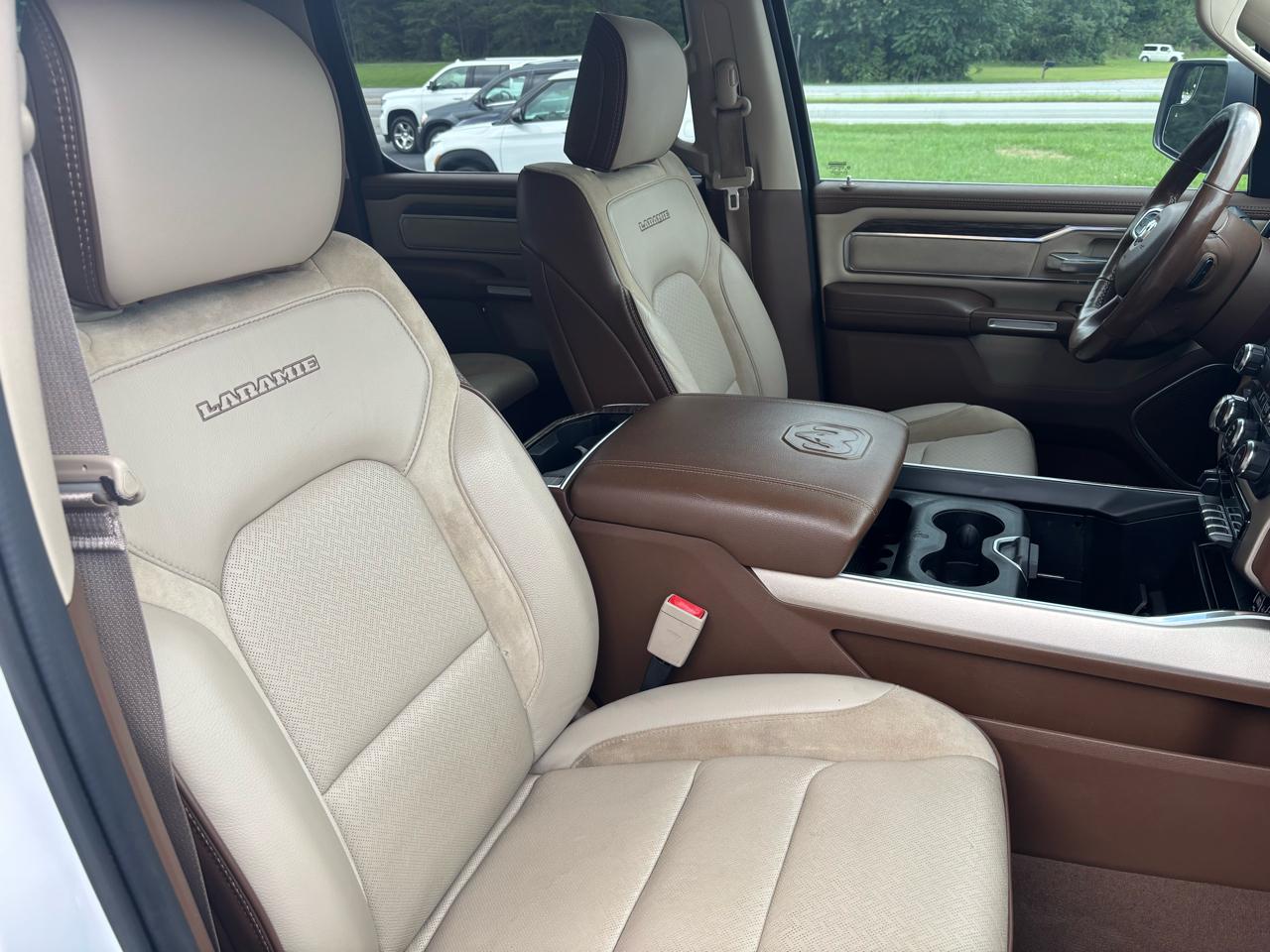RAM 1500 Laramie Crew Cab SWB 4WD 2019