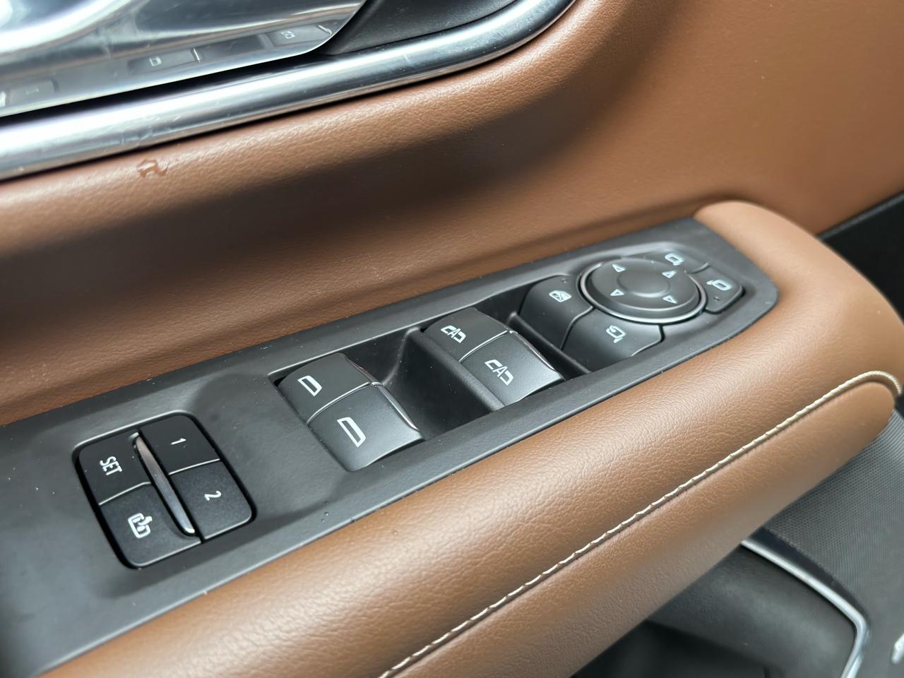 Chevrolet Tahoe High Country 4WD 2021