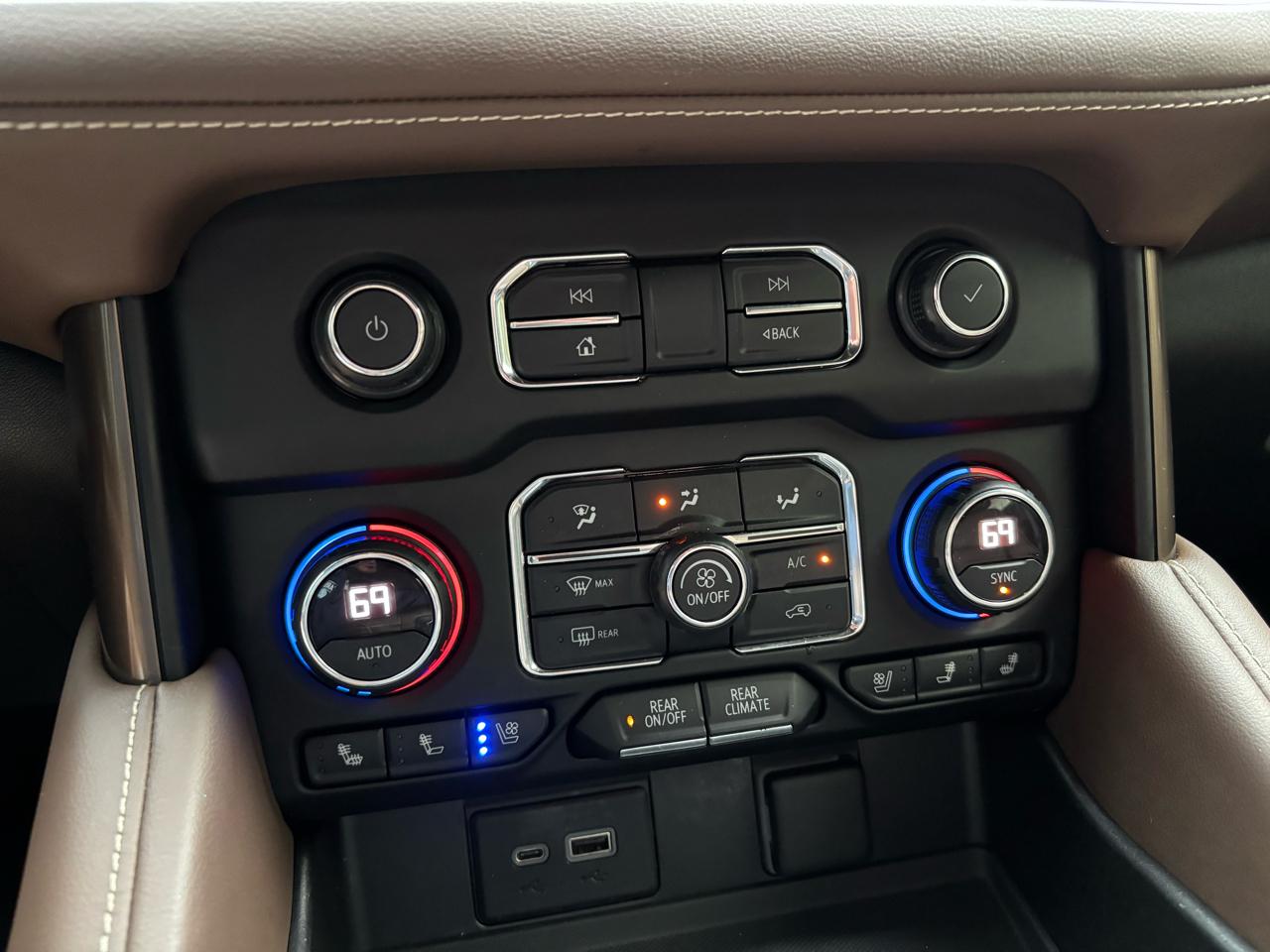 Chevrolet Tahoe High Country 4WD 2021