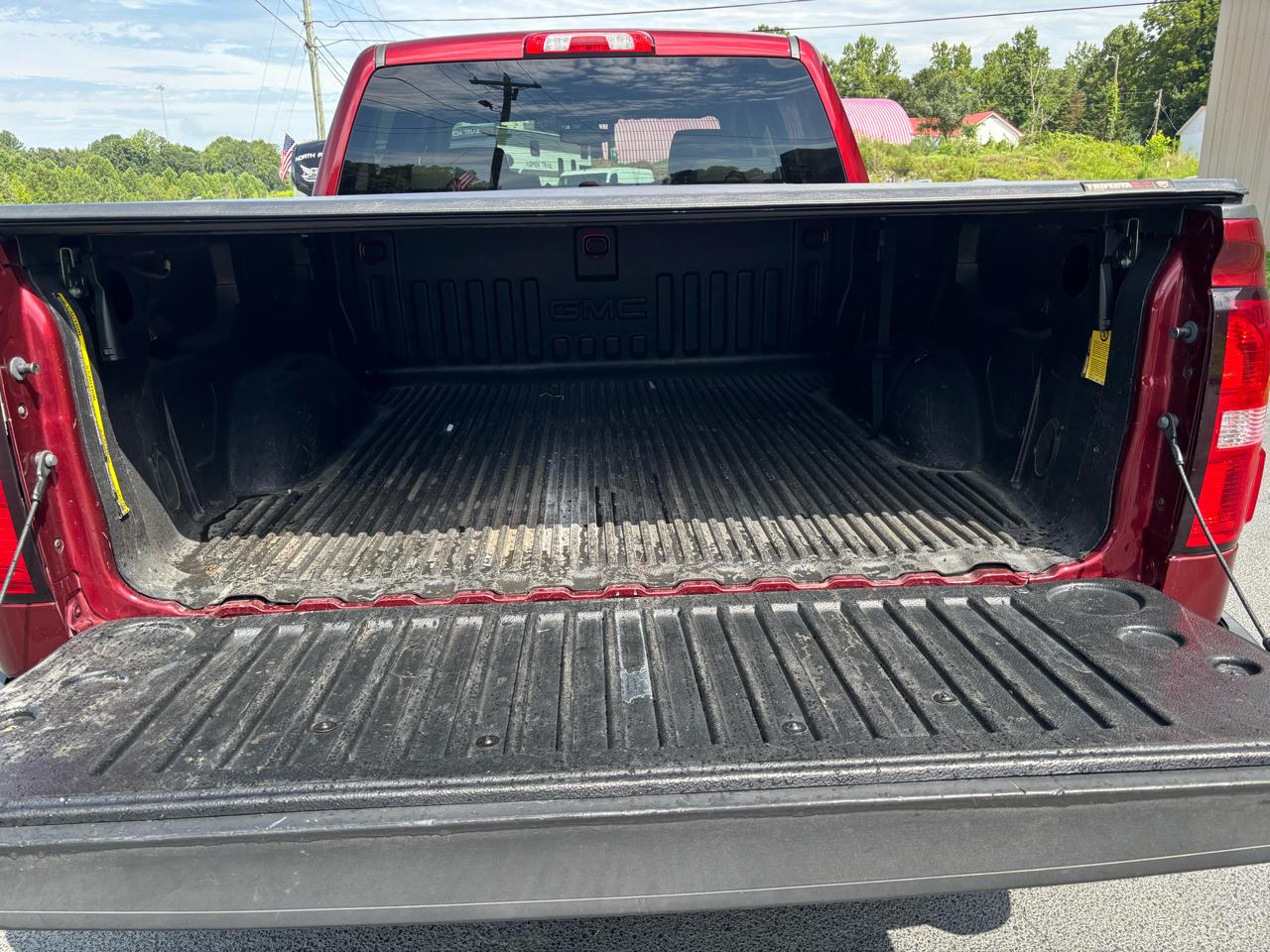 GMC Sierra 1500 SLE Crew Cab 2WD 2017
