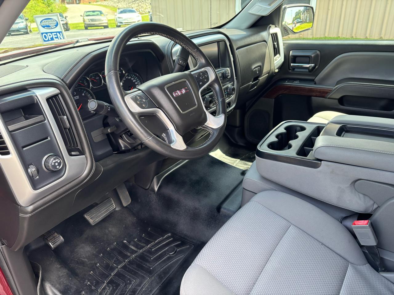 GMC Sierra 1500 SLE Crew Cab 2WD 2017