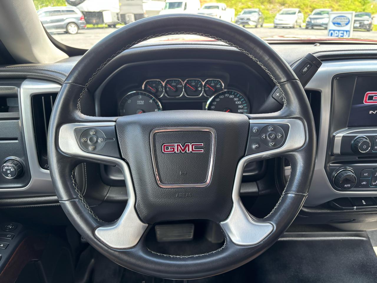 GMC Sierra 1500 SLE Crew Cab 2WD 2017