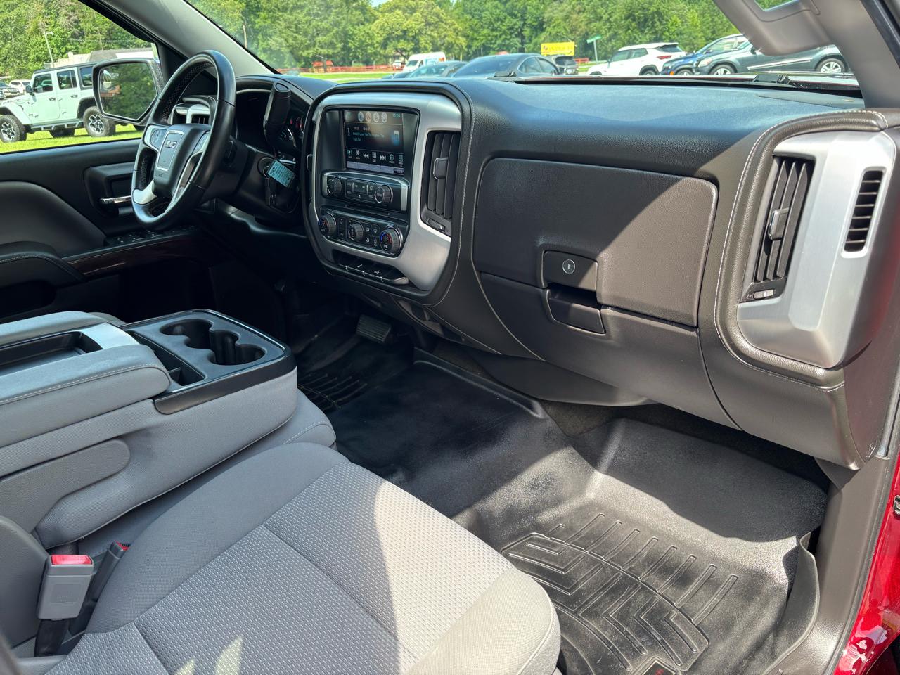 GMC Sierra 1500 SLE Crew Cab 2WD 2017
