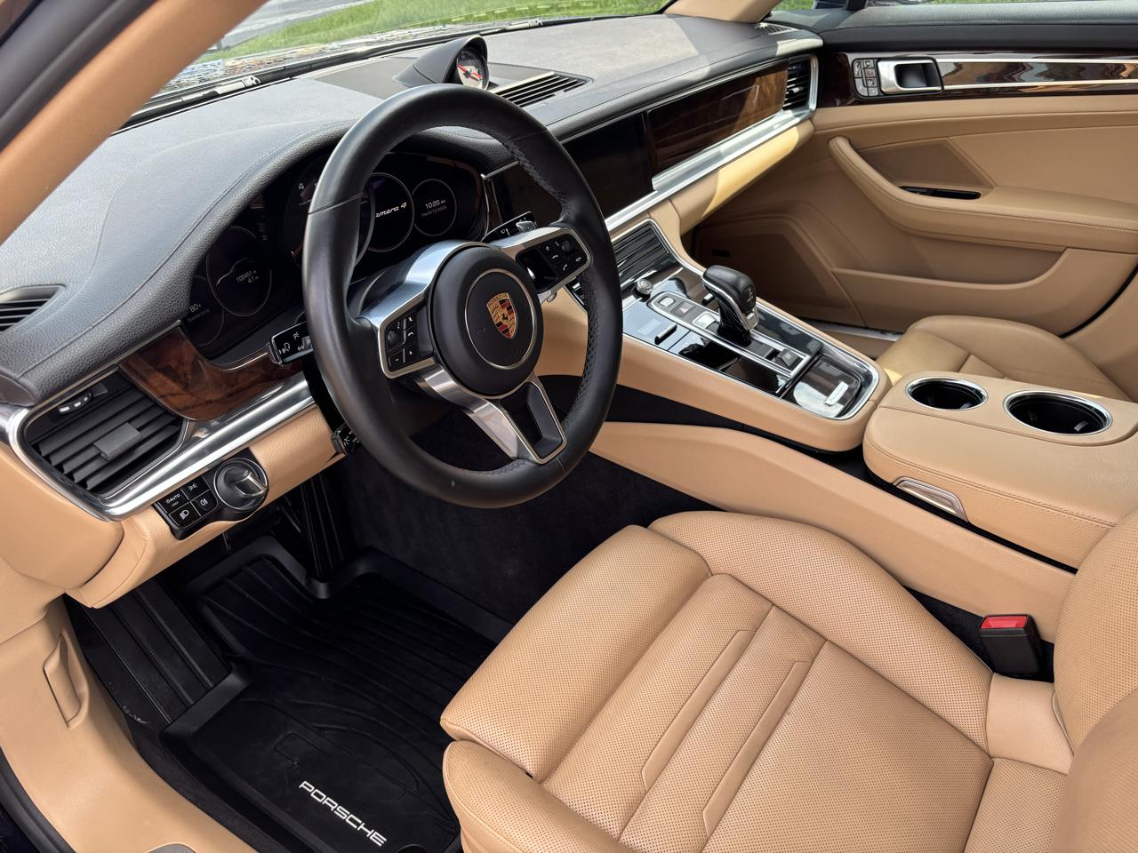 Porsche Panamera 4 2018