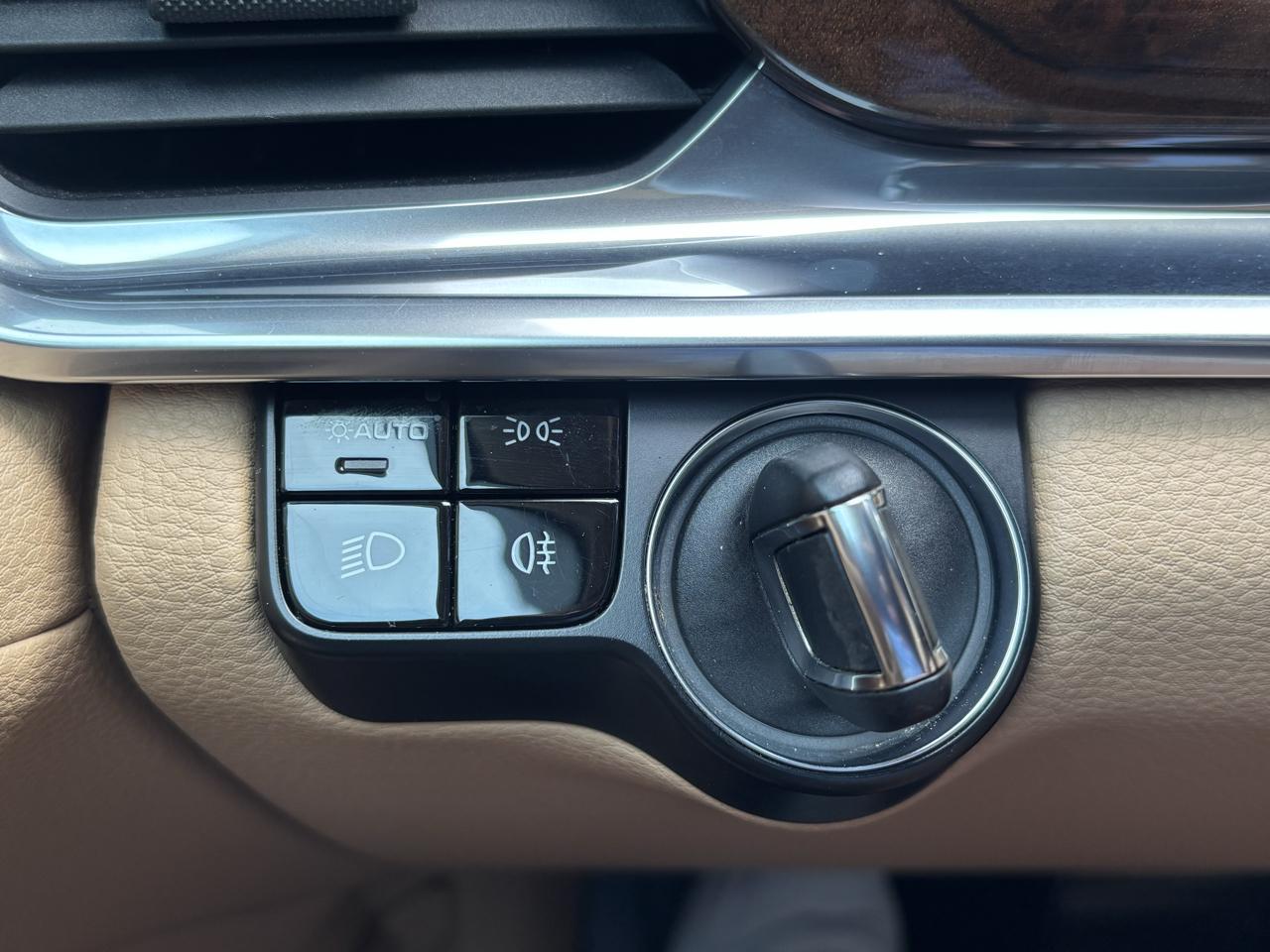 Porsche Panamera 4 2018