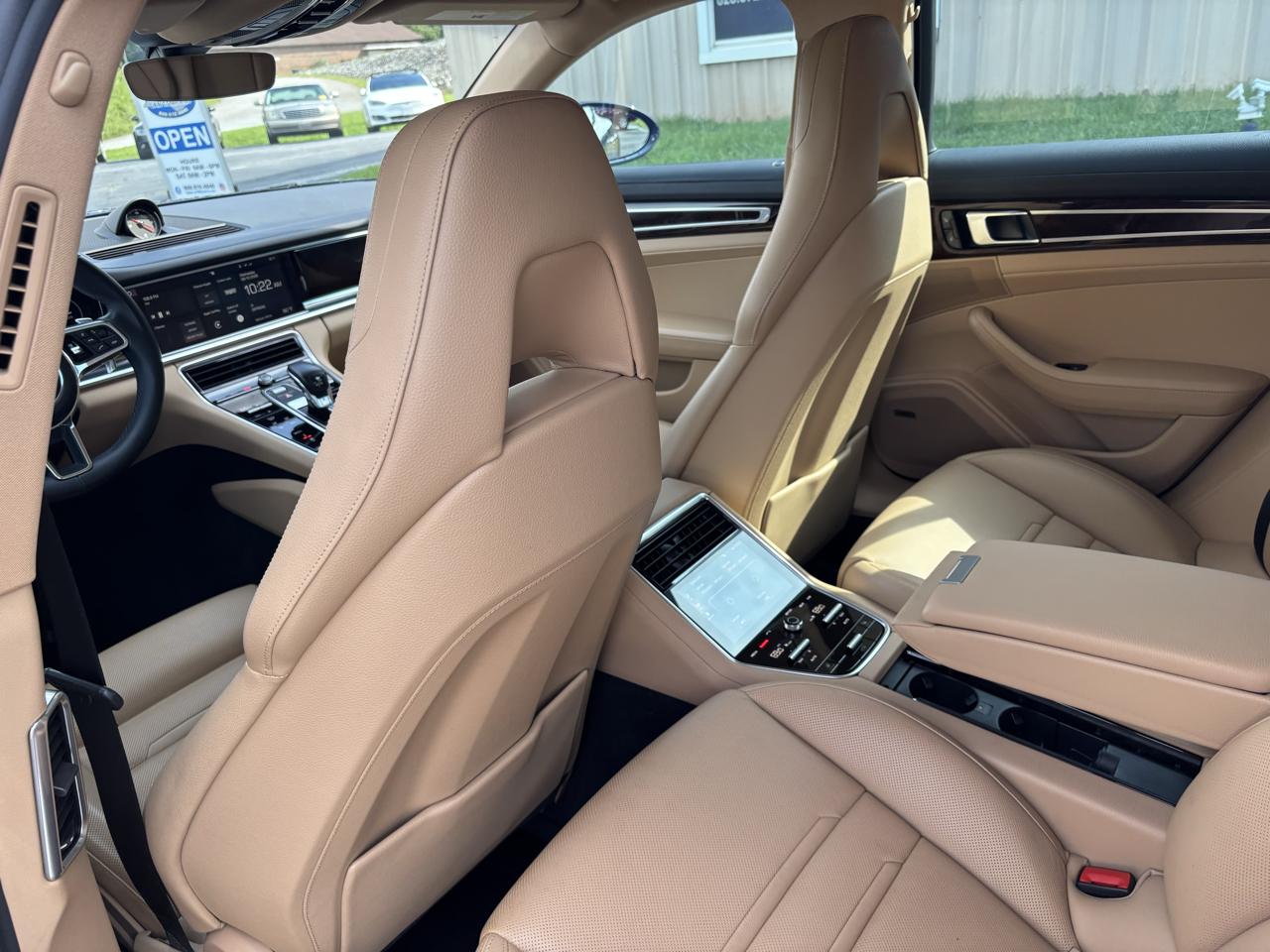 Porsche Panamera 4 2018