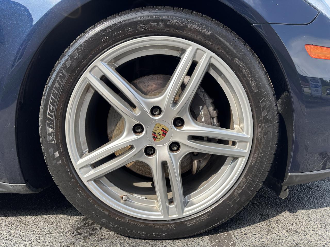 Porsche Panamera 4 2018