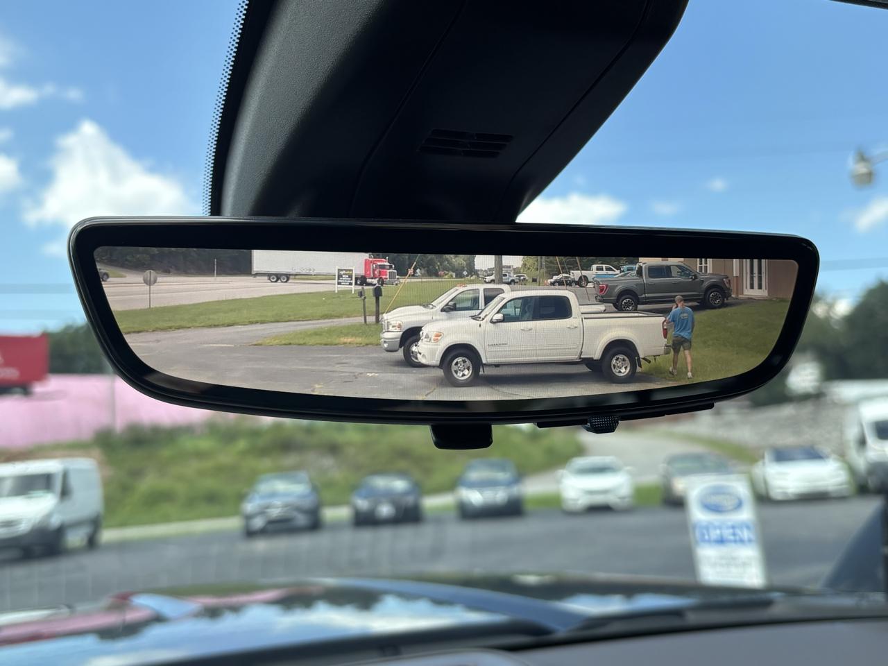 GMC Sierra 2500HD Denali Crew Cab 4WD 2022