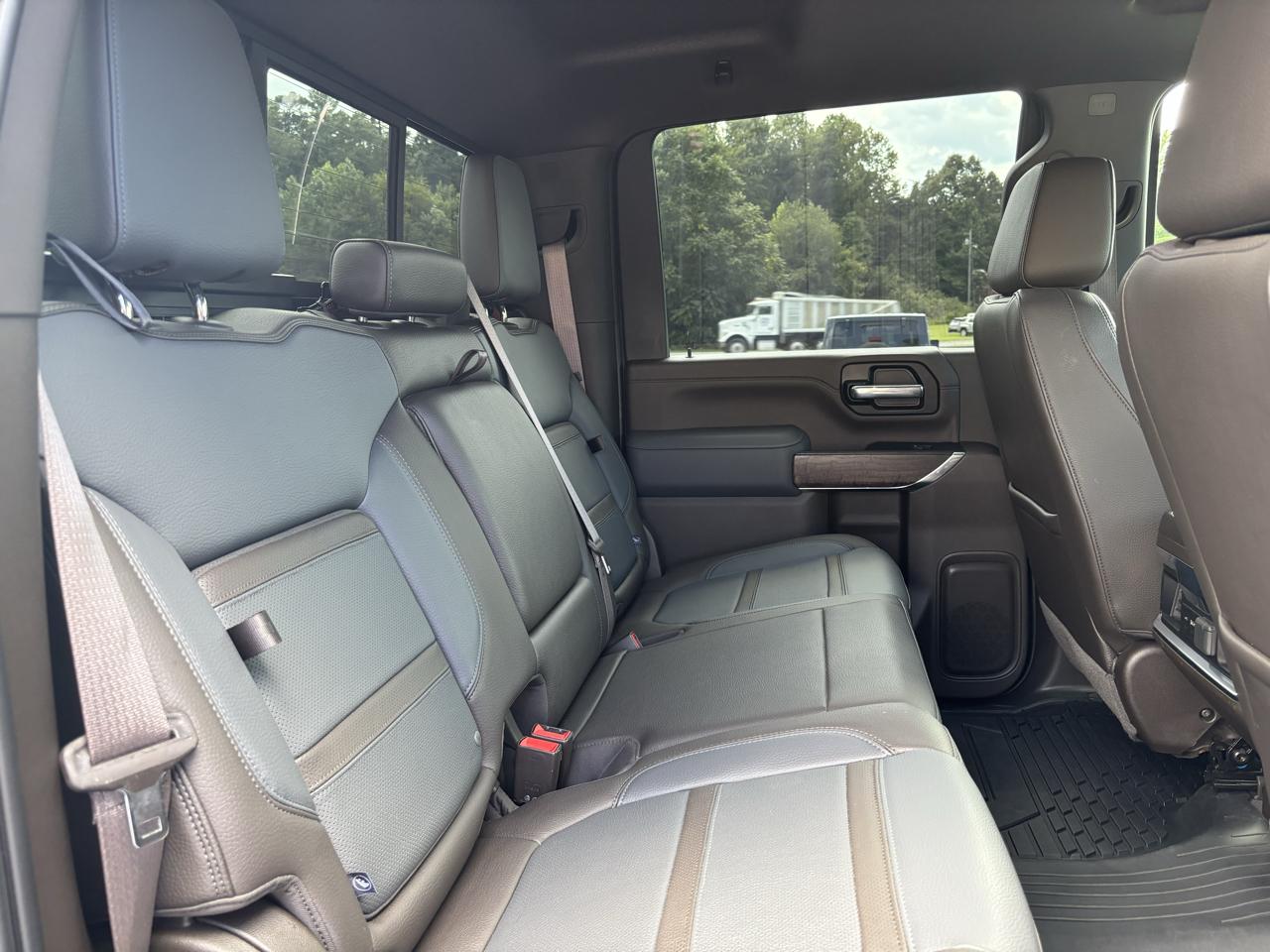 GMC Sierra 2500HD Denali Crew Cab 4WD 2022