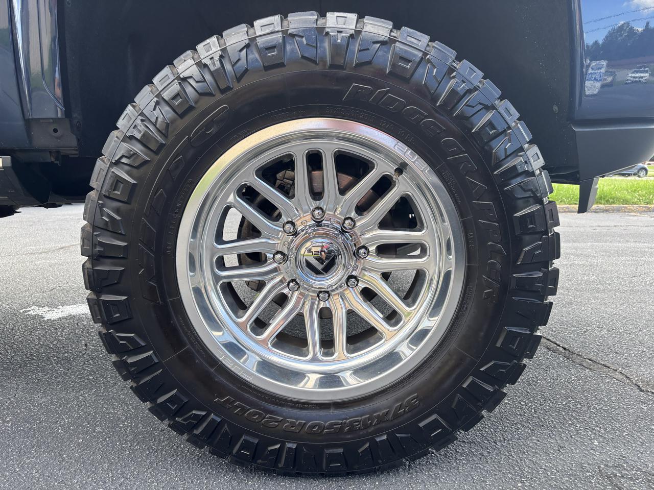 GMC Sierra 2500HD Denali Crew Cab 4WD 2022