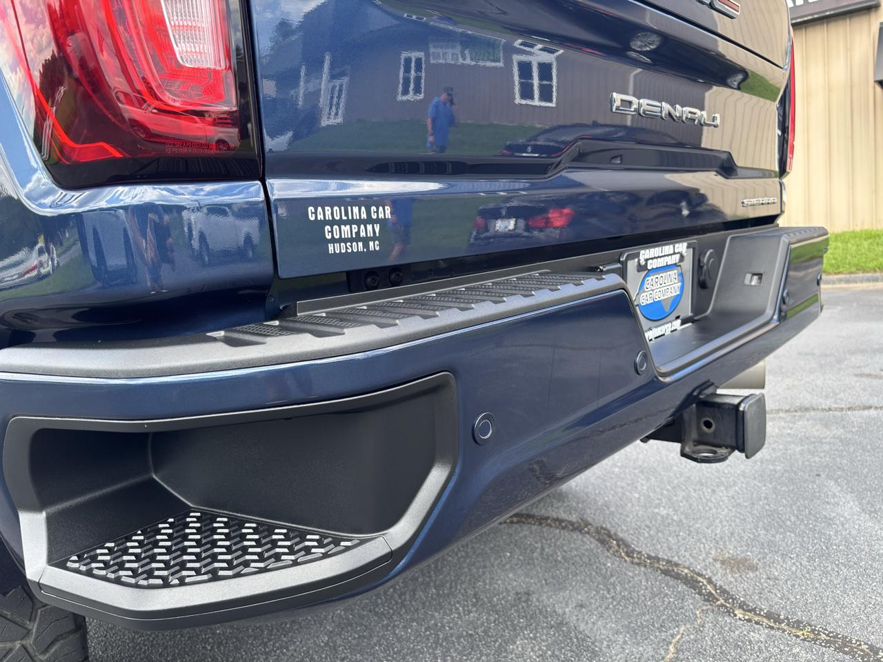 GMC Sierra 2500HD Denali Crew Cab 4WD 2022