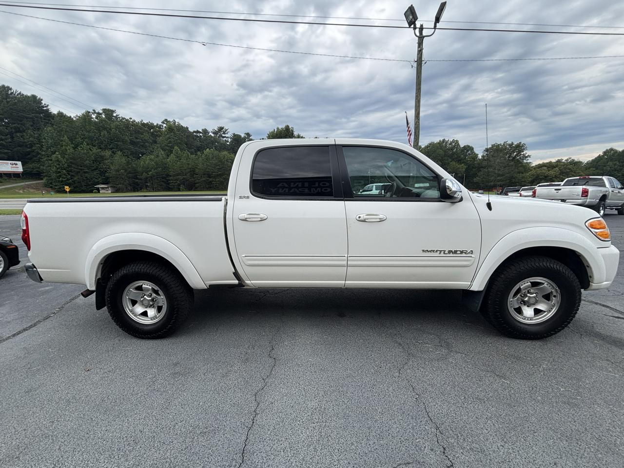 Toyota Tundra SR5 Double Cab 4WD 2004