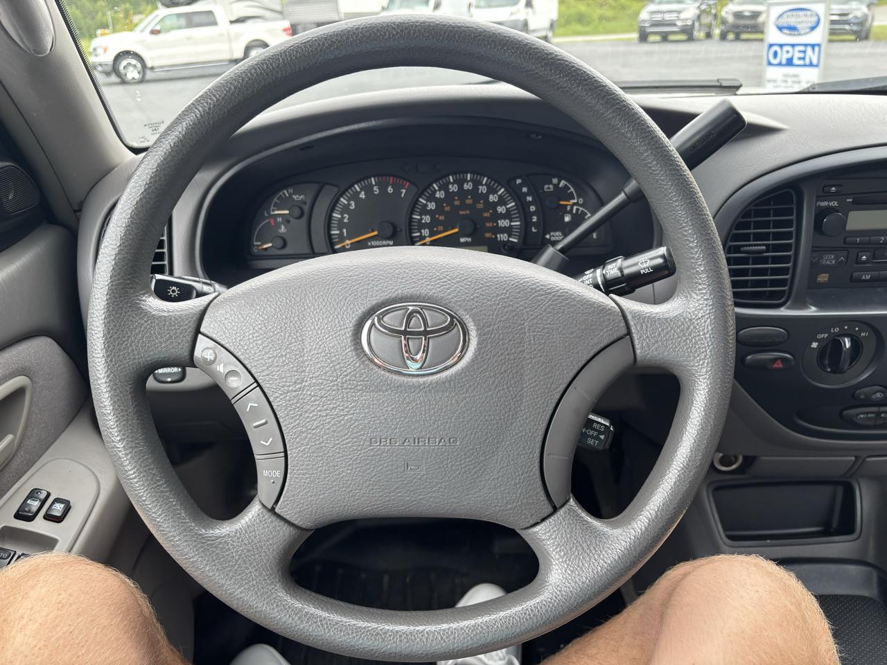 Toyota Tundra SR5 Double Cab 4WD 2004