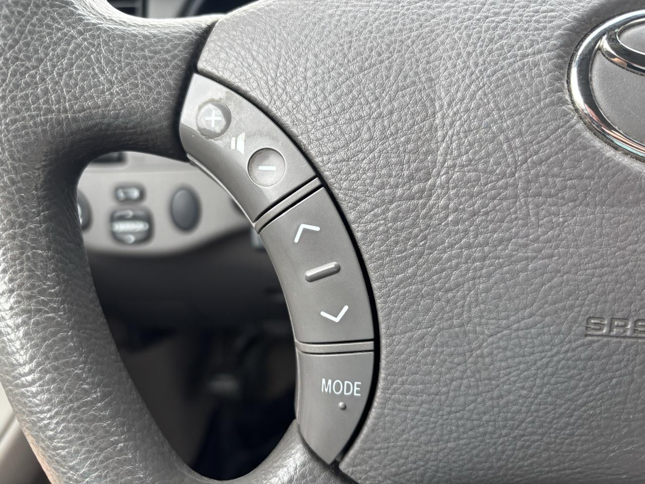 Toyota Tundra SR5 Double Cab 4WD 2004